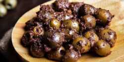 طرز تهیه زیتون پرورده فوری خوشمزه و مجلسی به روش رودبار