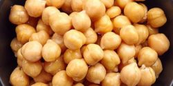 خواص نخود آجیل در طب اسلامی پخته برای مردان برای کمردرد نخودچی بو داده برای بدنسازی سیاه نخودچی کشمش در طب سنتی دو اتیشه در بارداری آب نخود با عسل