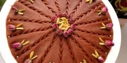 طرز تهیه حلوا شیر خوشمزه و مجلسی با رنگ فوق العاده زیبا