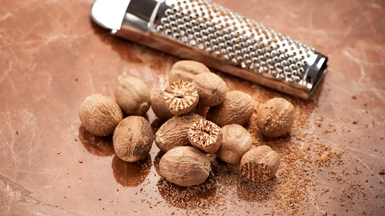 خواص جوز هندی