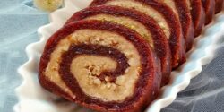  طرز تهیه رولت خرما با خمیر و حلوا رولت خرمایی بدون فر رولت خرما با ارد نخود سیمای خانواده ساده شف طیبه زنجبیلی با ویفر با آرد نخودچی