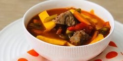  طرز تهیه گولاش مجارستانی ترکیه خورش چیست گوشت گولاچ خوراک آلمانی xvc jidi   gha