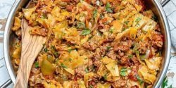  طرز تهیه خوراک گوشت چرخ کرده و کلم برگ پیچ خشومزه و مخصوص