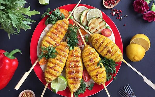 طرز تهیه جوجه کباب چوبی