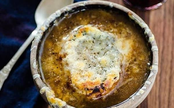 طرز تهیه سوپ پیاز
