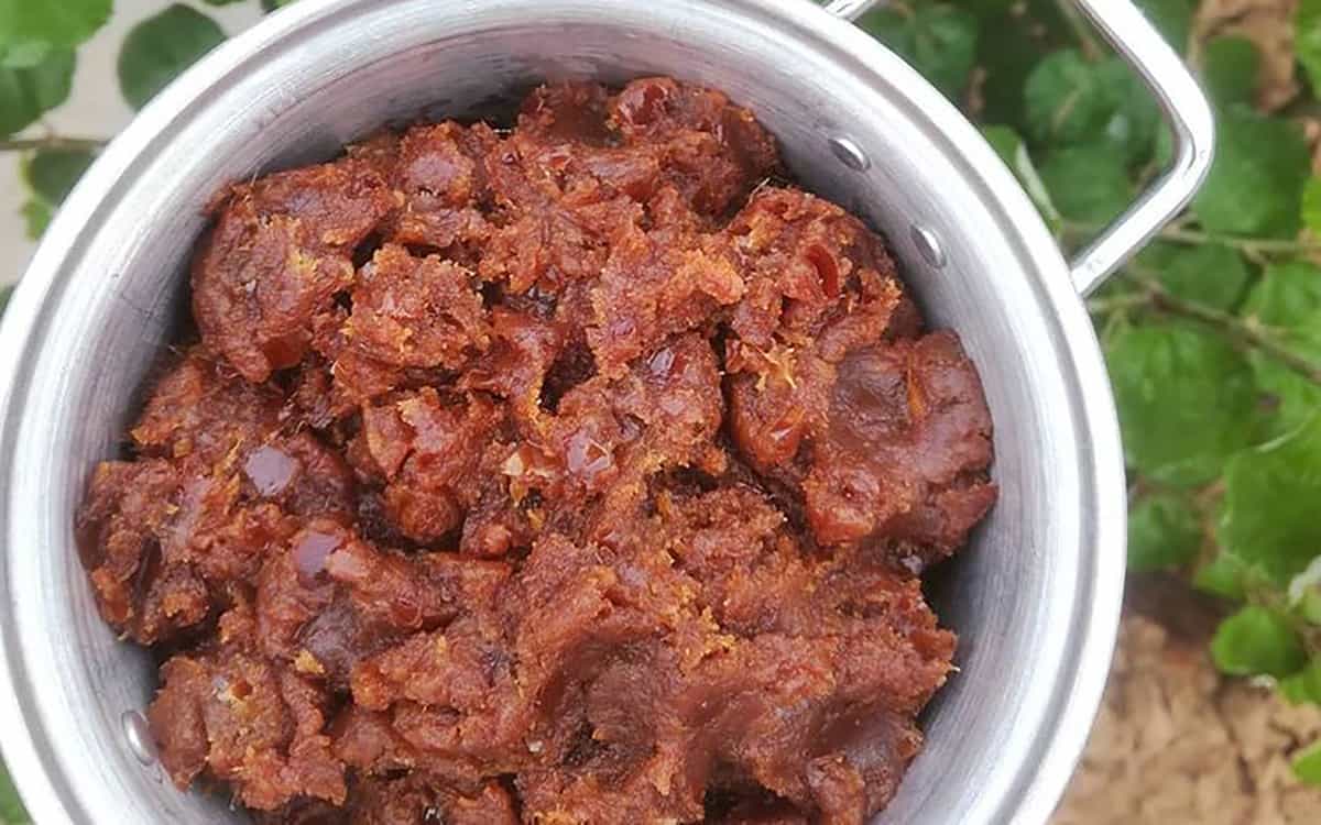طرز تهیه حلوا خرمایی