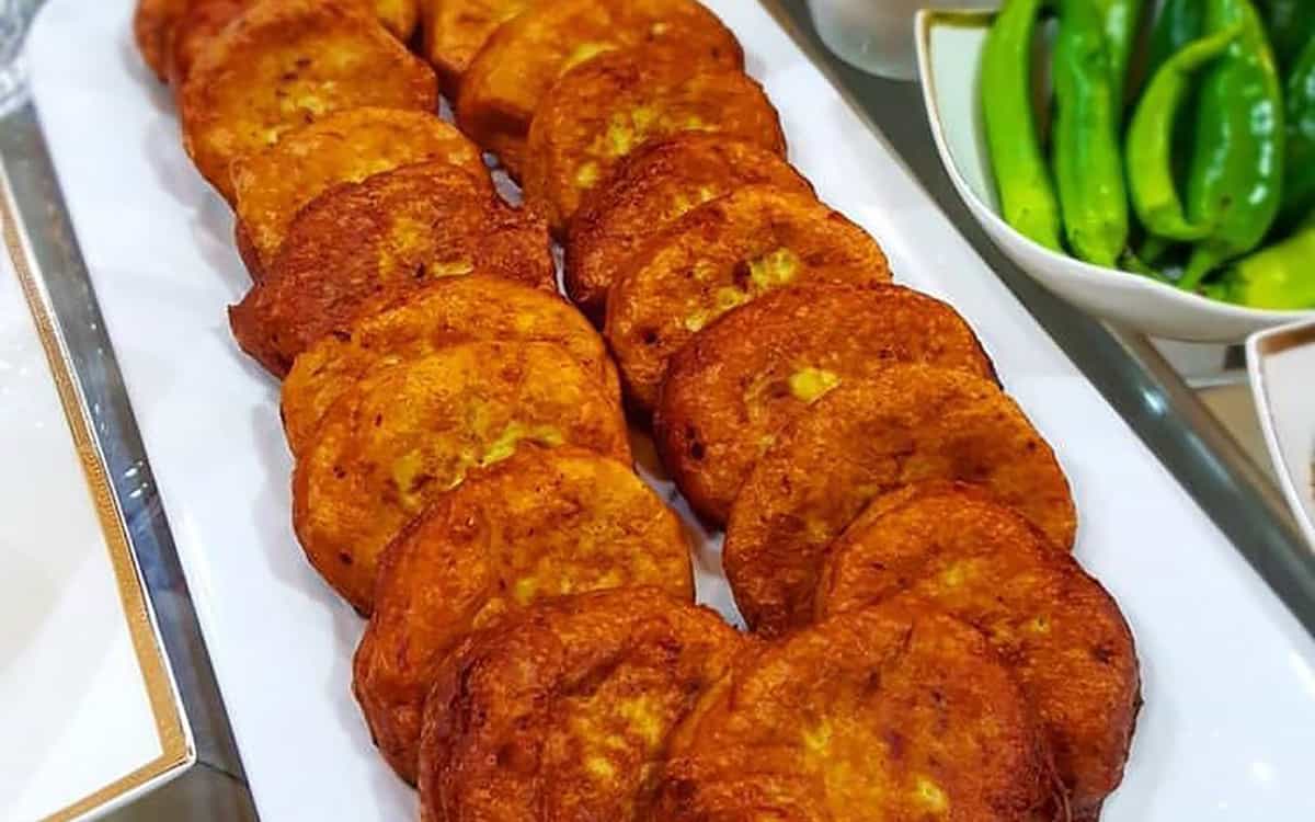 طرز تهیه کوکو سیب زمینی قاشقی
