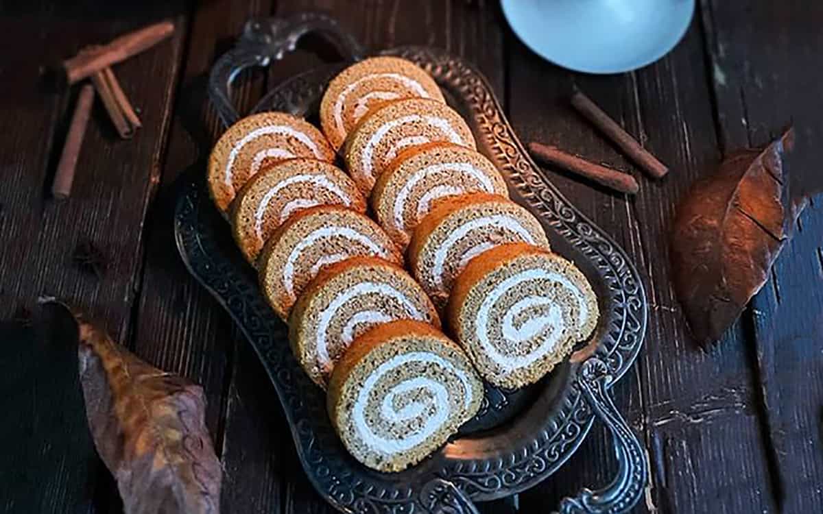 طرز تهیه رولت کدو حلوایی