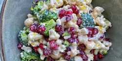 طرز تهیه سالاد انار و گل کلم خوشمزه و مجلسی رستورانی