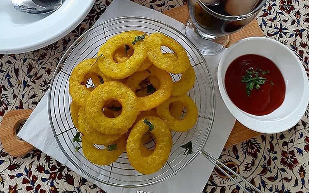 طرز تهیه چیپس سیب زمینی حلقه ای