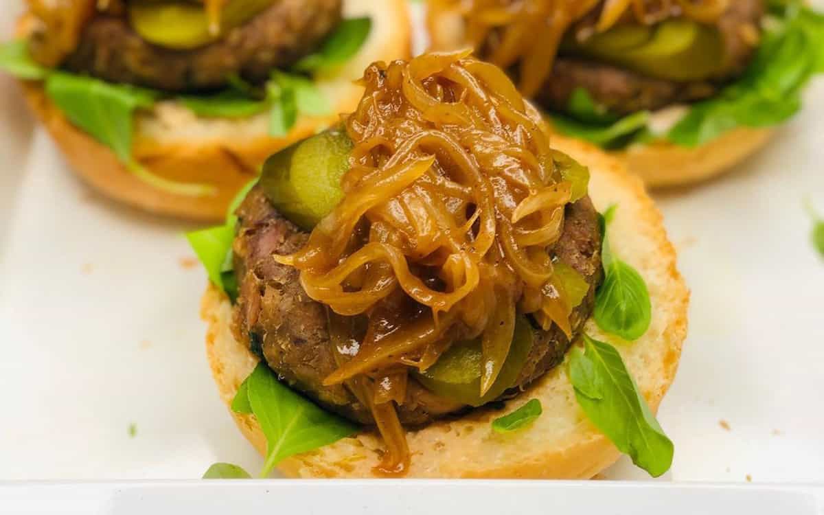 طرز تهیه همبرگر با تن ماهی
