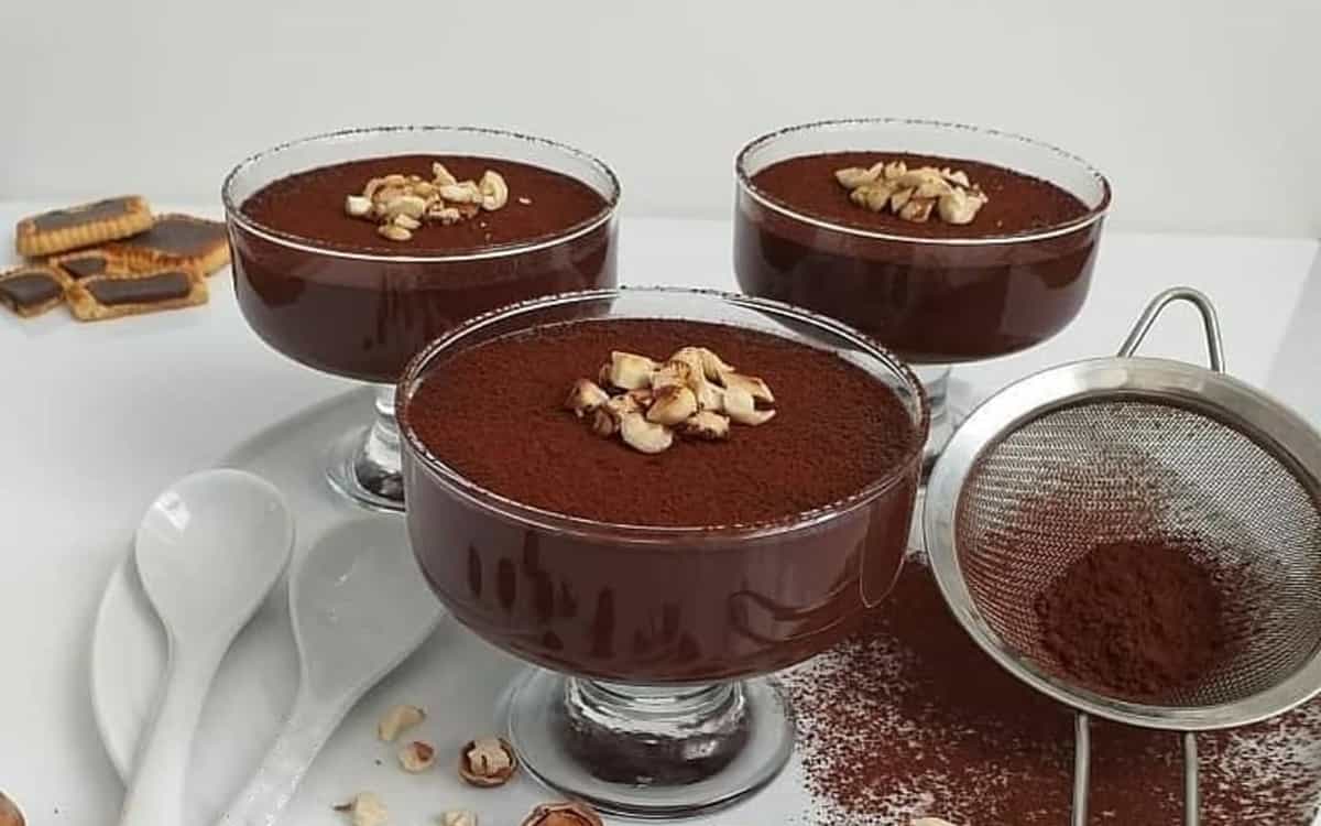 طرز تهیه پودینگ فندقی