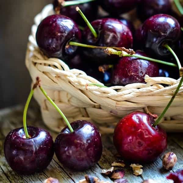 جدا کردن هسته آلبالو