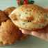 طرز تهیه نان پیشی خوشمزه به روش ترکیه ای با سیاه دانه