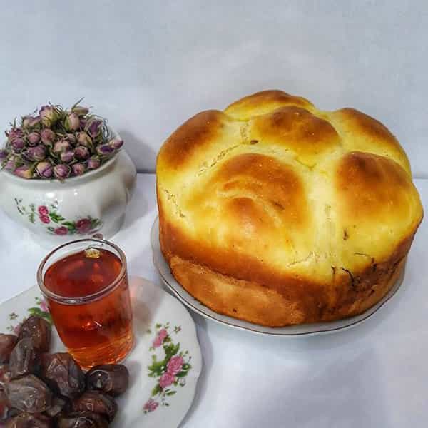 طرز تهیه نان شیر خرما