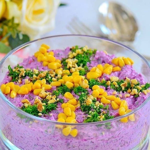 طرز تهیه سالاد کلم بنفش