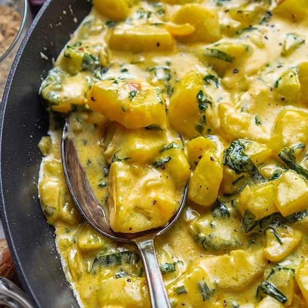 طرز تهیه سیب زمینی با سس خامه