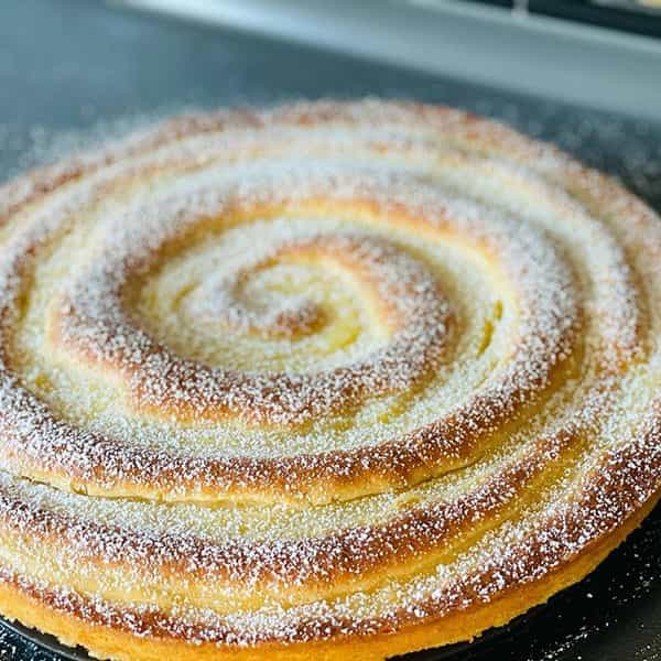 طرز تهیه کیک سیب خامه ای