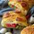 طرز تهیه اشترودل گوشت و سبزیجات خوشمزه به روش رستورانی