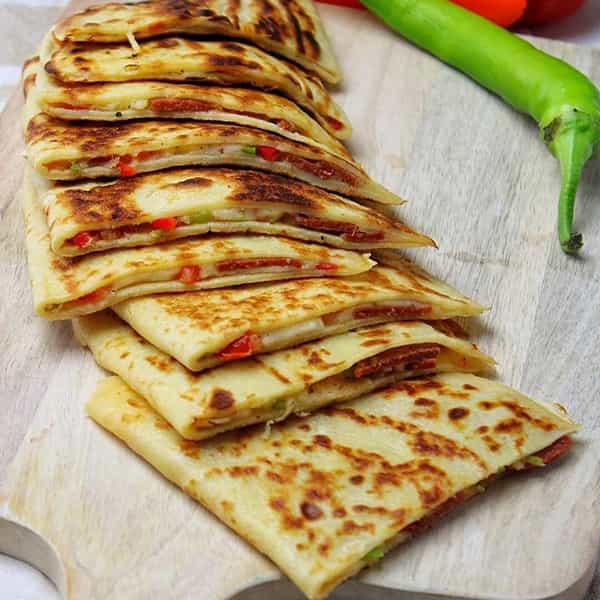 طرز تهیه پنکیک پیتزایی