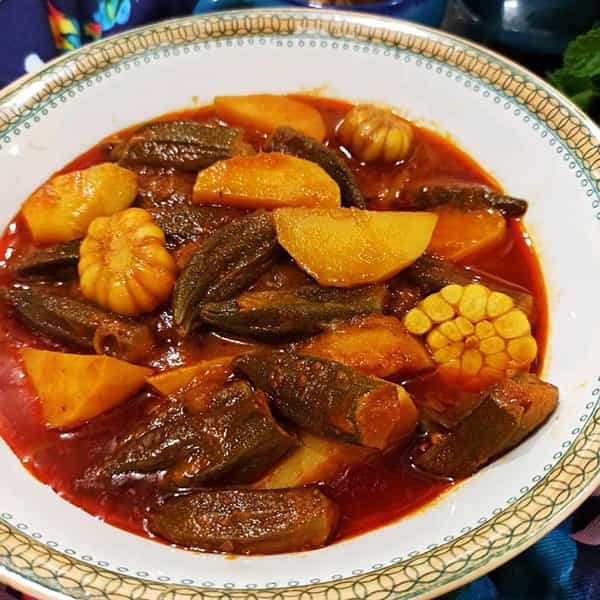 طرز تهیه خوراک بامیه