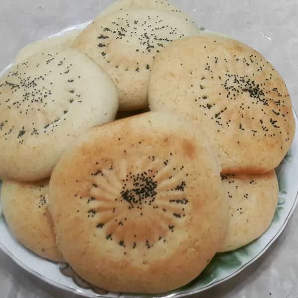 طرز تهیه کلوچه برنجی لاری