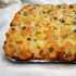 طرز تهیه نان پنیری خوشمزه و مخصوص به صورت پیتزایی