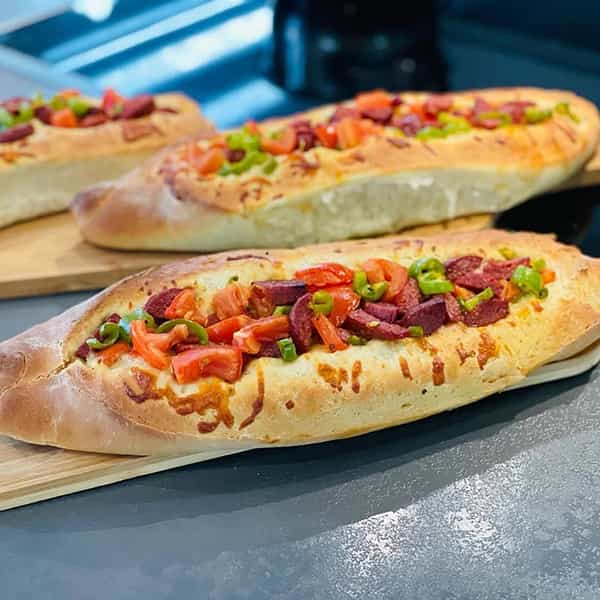 طرز تهیه نان سوئیسی صبحانه