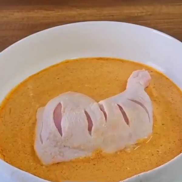 طرز تهیه سس مرینت مرغ