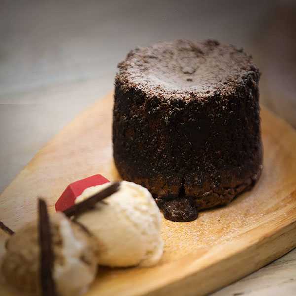 طرز تهیه کیک لاوا