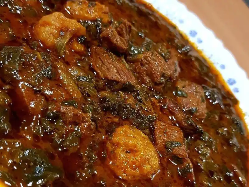 طرز تهیه خورش آلو اسفناج