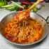 طرز تهیه املت ترکیه ای خوشمزه و مخصوص با پنیر پیتزا