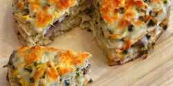 طرز تهیه پیتزا مرغ و اسفناج خوشمزه و فوری به روش رستورانی