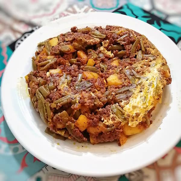 طرز تهیه املت لوبیا سبز