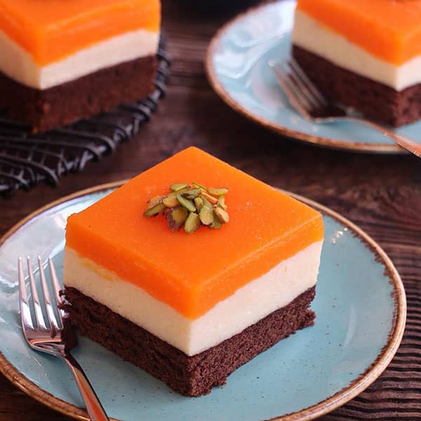 طرز تهیه پودینگ سه رنگ