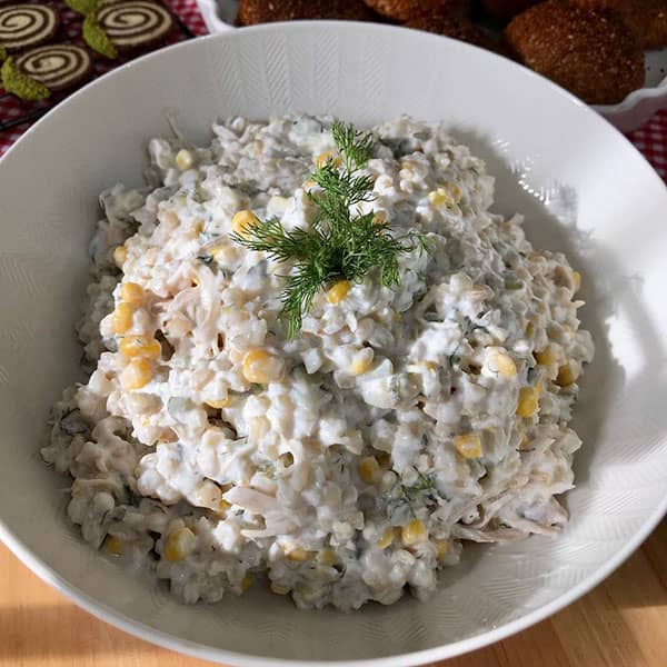طرز تهیه سالاد گندم و مرغ