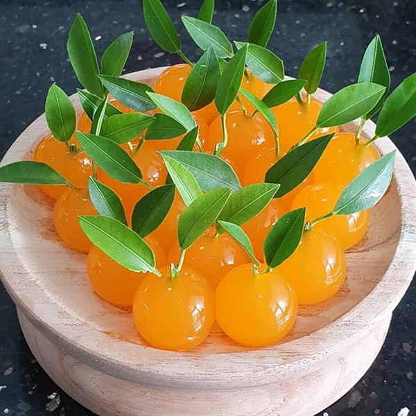طرز تهیه ژله نارنگی توپی
