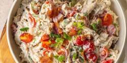 طرز تهیه سالاد مرغ یونانی خوشمزه به روش رستورانی