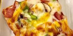 طرز تهیه نان سیر پیتزایی خوشمزه و فوری به روش فست فودی