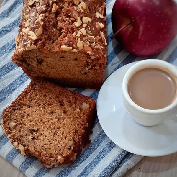 طرز تهیه کیک سیب روسی