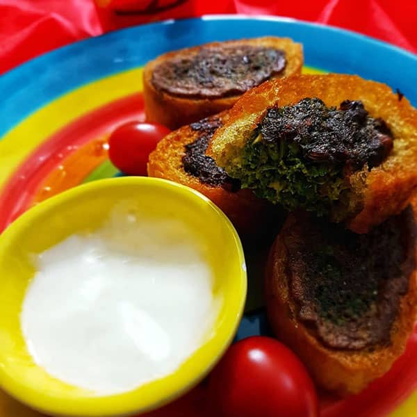 طرز تهیه کوکو سبزی با نان باگت