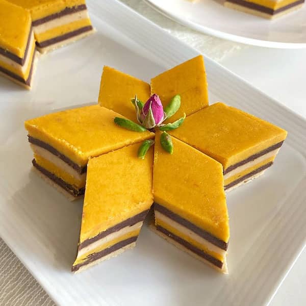طرز تهیه حلوای شش لایه