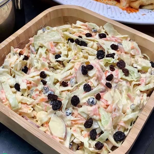 طرز تهیه سالاد کلم امریکایی