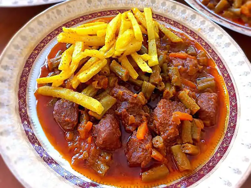 طرز تهیه خورش لوبیا سبز