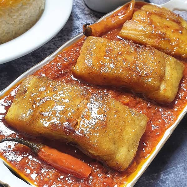 طرز تهیه ماهی با سس دقوس