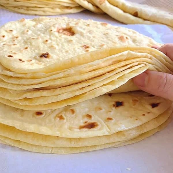 طرز تهیه نان گوزلمه با آرد ذرت