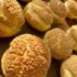 طرز تهیه نان خامه ای کراکولین خوشمزه به روش خانگی