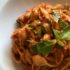 طرز تهیه پاستا گوشت و ریحان خوشمزه به روش رستورانی