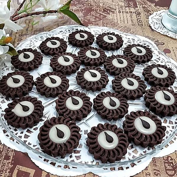 طرز تهیه شیرینی شکلاتی پرتقالی