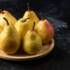 خواص گلابی برای پوست + راهی برای درمان آکنه و جوش